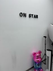 -ON STAR SALON