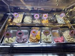 -马克西姆俄罗斯餐厅(通亚街店)