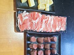 -果松木炭酸菜铜火锅·外婆参鸡汤