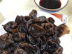 -鹤乡东北菜(崮山路店)