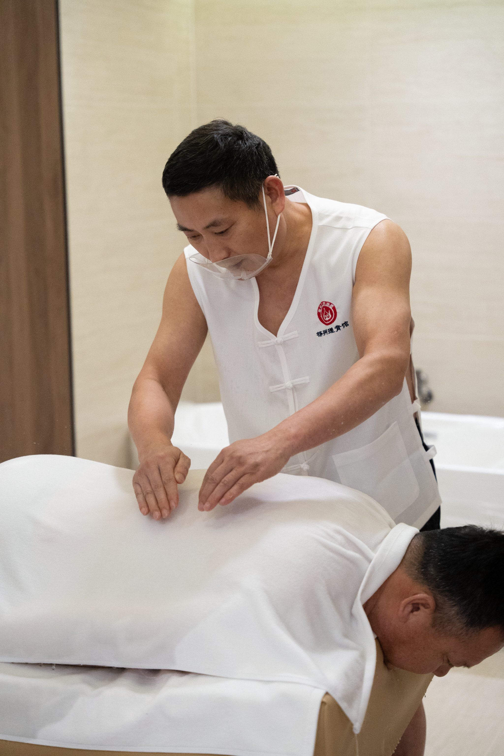 在成都感受扬州搓背的独特魅力!