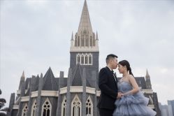 点击看大图 -挪娅婚纱摄影皇家会所