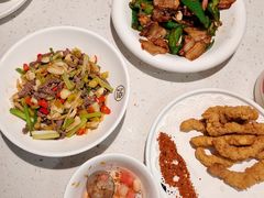 -江渔儿酸菜鱼(奥园广场金发购物中心店)