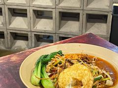 -方铲铲·成都板凳面(滨江银泰店)