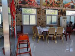 -何适山庄 ·可团建(水长城P2停车场店)