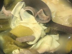 酸菜腐竹猪肚煲-沙河粉村·国家非遗传承(云台店)