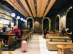 大堂-星巴克臻选(福州东百中心分店)