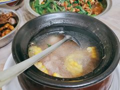 玉米排骨汤-梁·日益森烧鸡公(紫云山庄店)