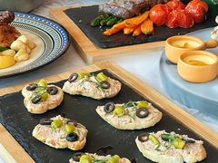 -青岛香格里拉·鱼跃地中海西餐厅