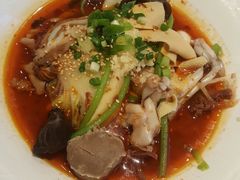 -成都你六姐·牛肉冒菜(城市集市合生汇店)