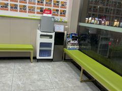 -瑞鹏宠物医院·骨外科·心肾科·肿瘤科(九亭店)