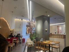 -蜜桃餐厅·伴山(海岸城店)