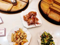 猪手-象牙山铁锅炖(汇东郦城店)
