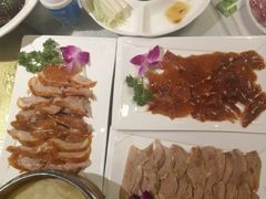 -阿三鱼头泡饼·家常菜