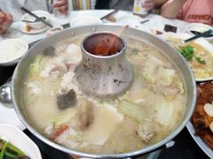 鱼头火锅-Whampoa Keng Fish Head Steamboat @ Balestier