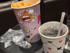 -星河寰宇IMAX影城(星河WORLD·COCO Park店)