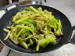 -天天向上素食餐厅(五台山店)