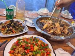 -乡土特色.冷锅鱼.牦牛肉汤锅