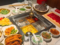 -海底捞火锅鲜切牛肉主题店(长寿路店)
