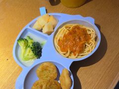 -蜜桃餐厅·伴山(海岸城店)