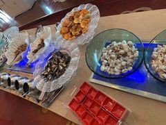 -荣誉国际酒店-云顶旋转餐厅