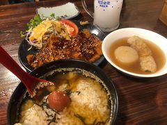 -雷屋日式料理(沈安小区店)