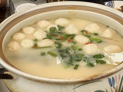 招牌鱼头煲-品渔味湖鲜馆(拈花湾店)