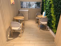 用餐区-好利来(东四店)