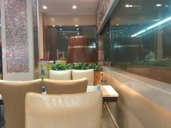 -粤盛海鲜平价店(洛溪食街店)