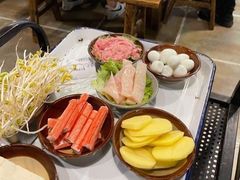 -周幺妹重庆老火锅(银泰城总店)