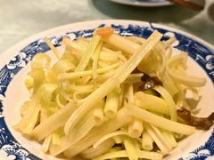 -鲁菜根·泰山菜(泰山店)