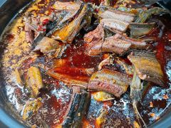 -金海椒罐罐鲢鱼(东方桂苑店)