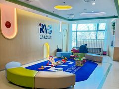 -红黄蓝成长中心(海淀上地店)