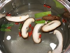 -呷哺呷哺(哈尔滨红博购物广场店)