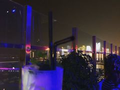 -VENU+海景酒廊