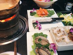 鲍鱼-港迹·鲜围煮海鲜火锅(湖州时代广场店)