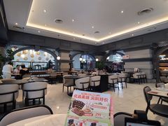 -必胜客(砂之船中东奥莱店)