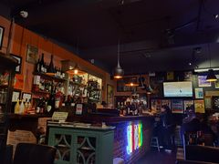 -SISTERS BAR RESTAURANT川意酒馆(嘉善老市H楼店)