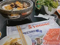 -楼外楼大刀肉传统火锅居(幸福街店)