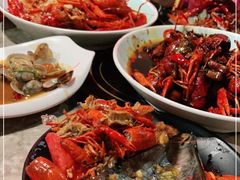-沪小胖小龙虾(淮海中路旗舰店)