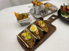 -露露家咖啡店