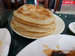 -李连贵酒家熏肉大饼(昆明街店)