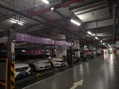 -Iapm环贸地下车库
