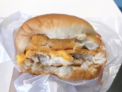 双层深海鳕鱼堡-麦当劳(东方时代广场分店)