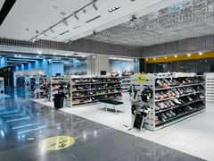 -BIGOFFS 超级折扣(仁恒伊势丹店)