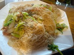 -三姐妹·海鲜大排档