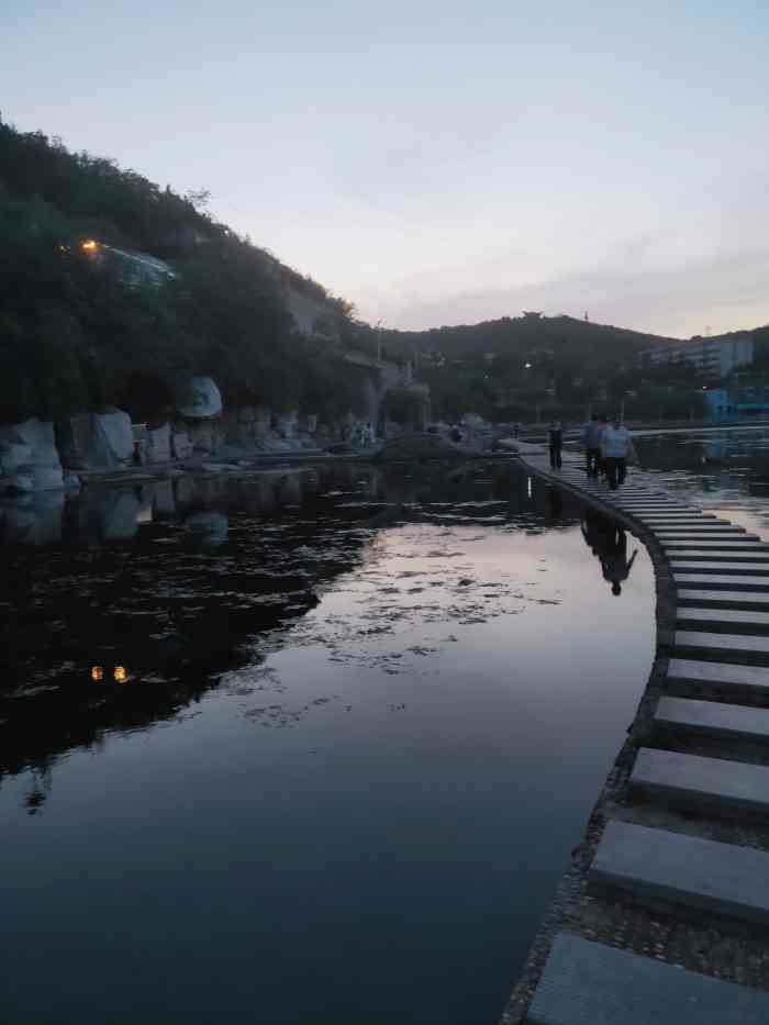 峰峰矿元宝山风景区"位置;邯郸市峰峰矿区元宝山风景区作为一.