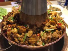 -老佛爷炭火蛙锅直营(清滨路总店)
