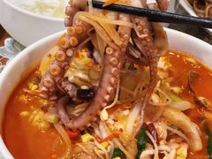 八爪鱼-黄记煌三汁焖锅(荣盛国际店)