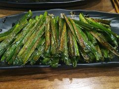 -陈员外正宗夹江烧烤(广福路店)